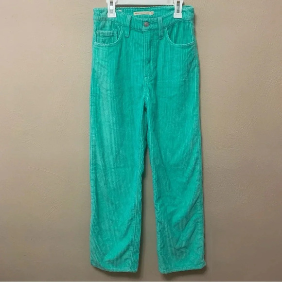 Levi’s Ribcage Straight Ankle Pants in Electric Green Corduroy Size 24 - Picture 4 of 16